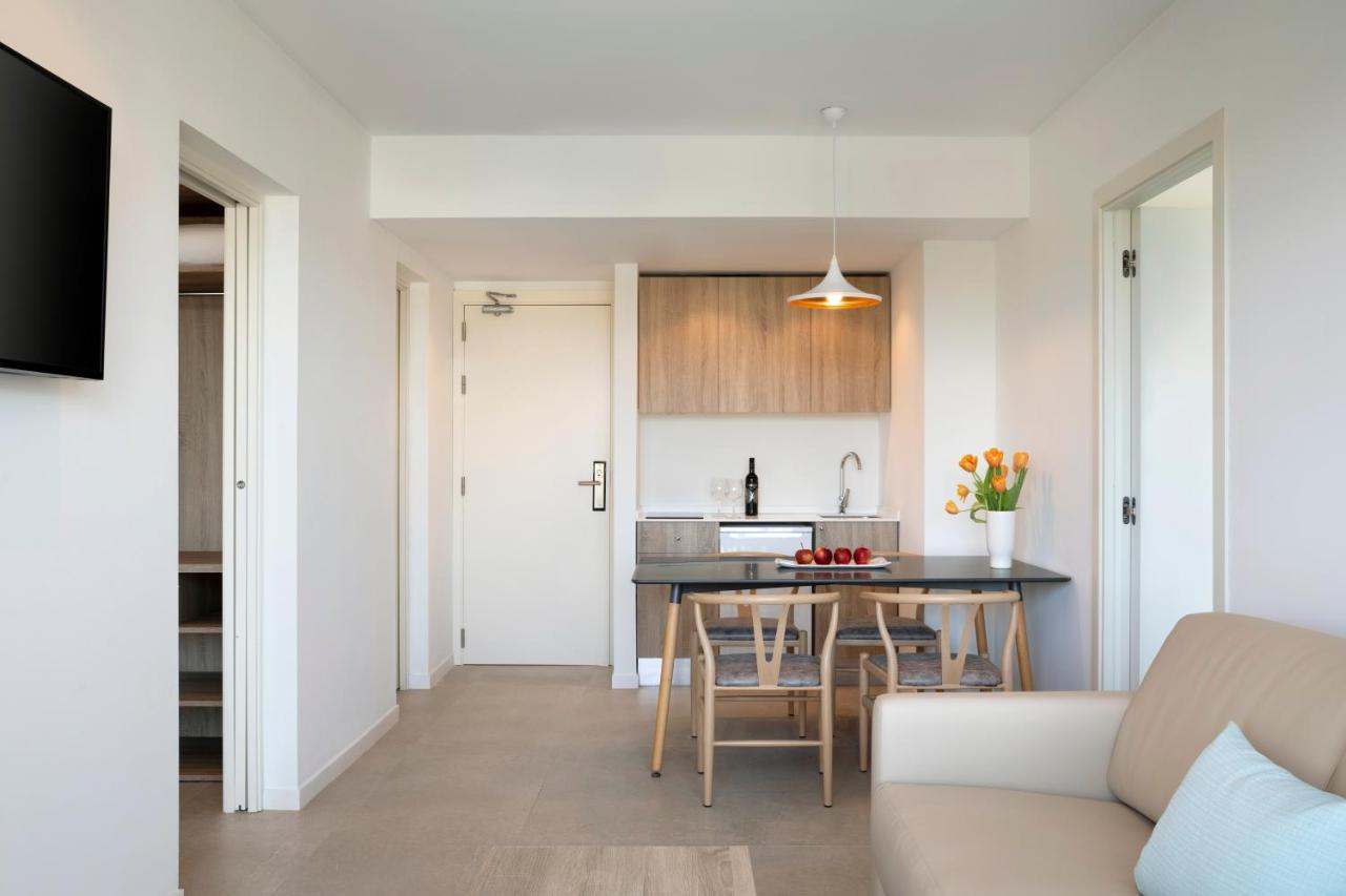 Two-Room Apartment,1247522200:JPEG